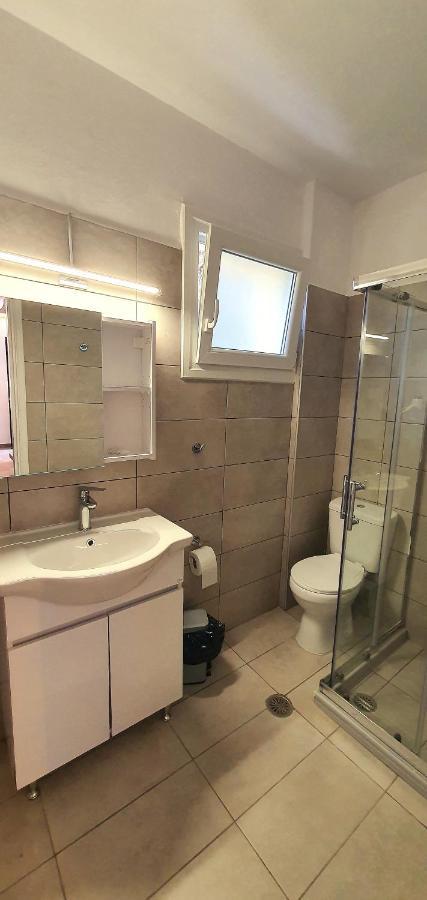 Bella De Lux Residence Kato Korakiana Екстериор снимка